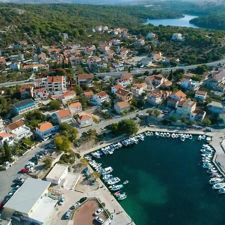 Nika Brodarica (Sibenik-Knin)